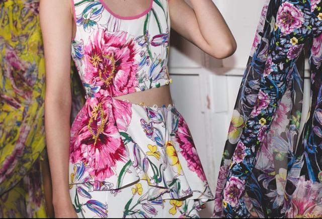 你会不会因为一颗扣子买下一件衣服?