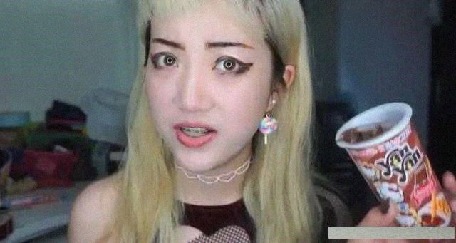 用零食化妆见过吗，简直逆天神技