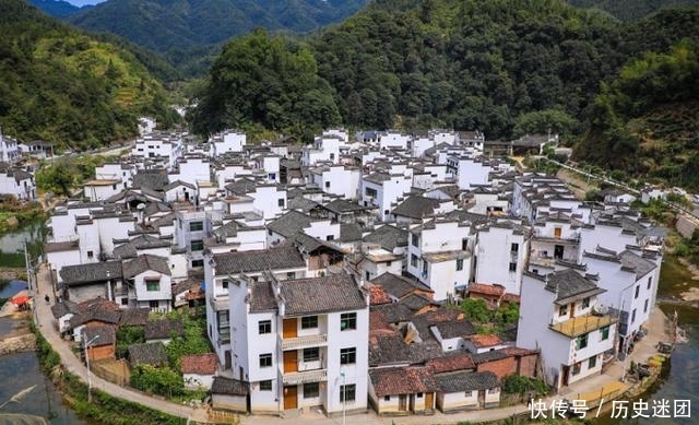 中国超圆的村庄，依山傍水风景如画，当地人称作“脸盆村”