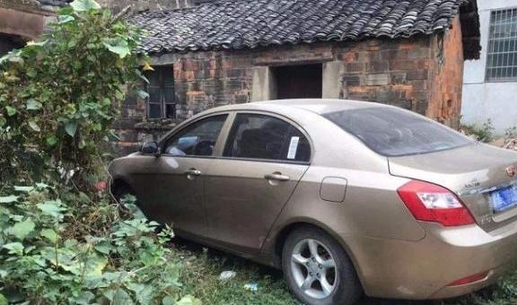 农村再现一“怪象”，有车与没车之间的差距大，网友：都是大实话