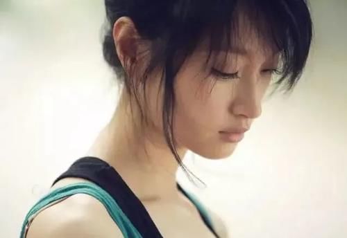  『漂亮』朱亚文沈佳妮，这波恩爱，秀得“漂亮”！
