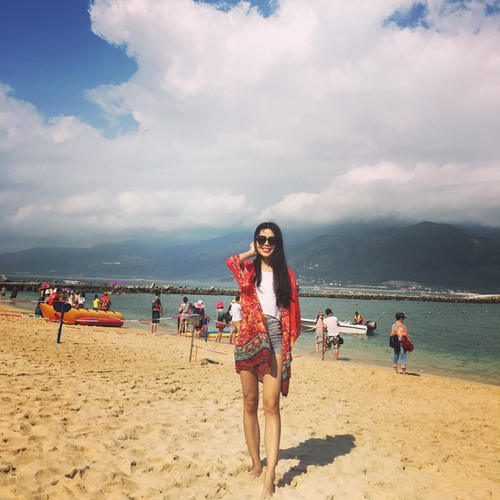 水清沙白的他乡——三亚。