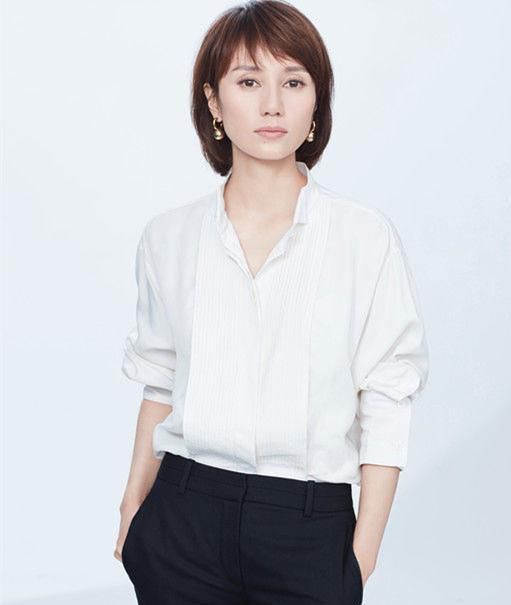 身材丰满的女孩这样穿，学会柳岩徐冬冬这两招，争做宅男女神