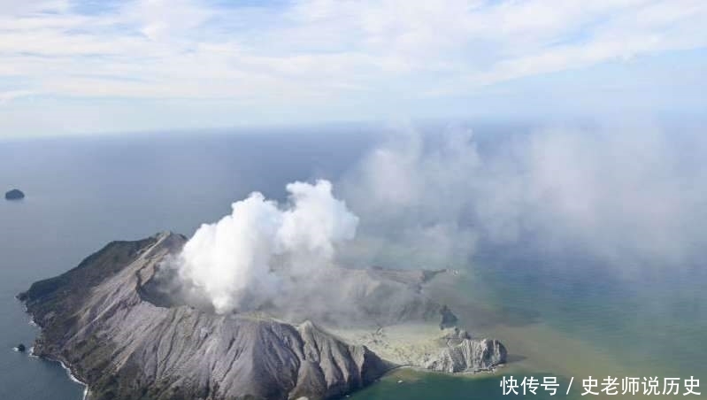 新西兰监测到风险却没示警，怀特岛火山喷发酿严重伤亡悲剧谁负责