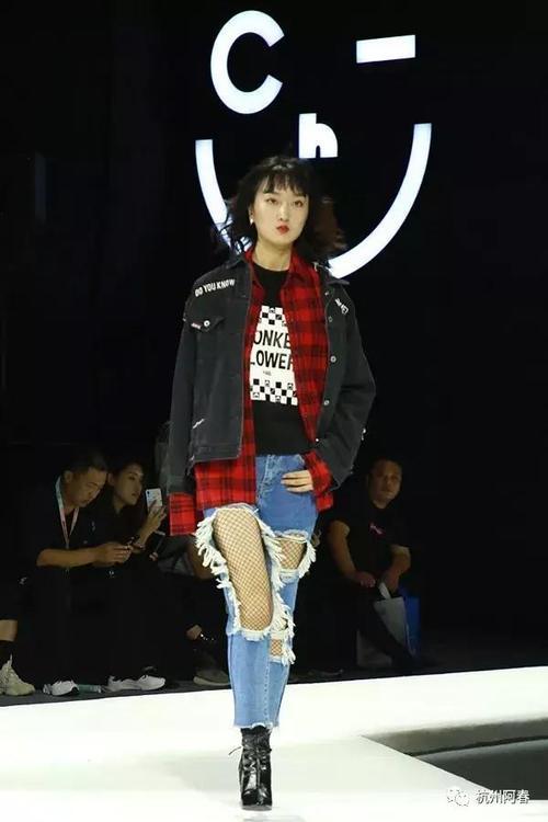 MONKEY FLOWER & FIFILAPIN韩国品牌秀