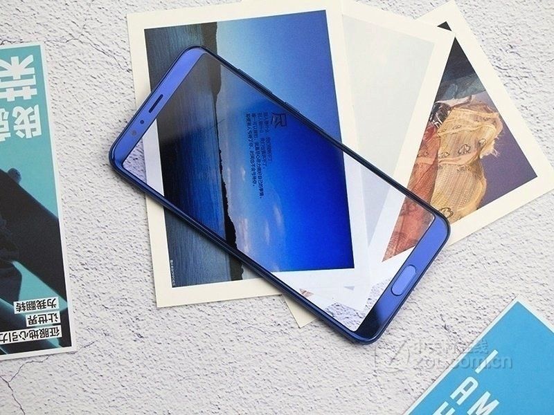 荣耀V10不愧是华为呕心之作,我们看到了满满