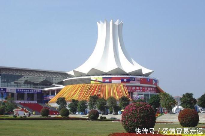 中国最干净的两座城市,用一尘不染来形容都不为过!