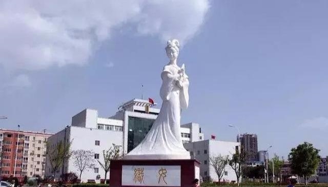 湖北最盛产美女的县，人口50余万，是个找媳妇的好地方