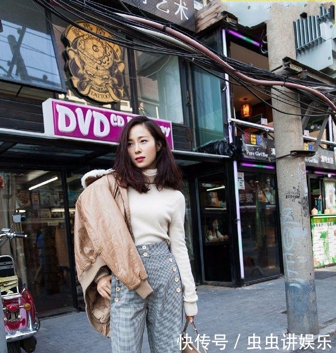 江一燕太会搭了, 衬衫配高腰阔腿裤显腿长, 网友: 这腿我服了