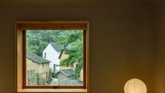 他在浙江大山里租6间房,花1500万装修,被村民嫌:太普通