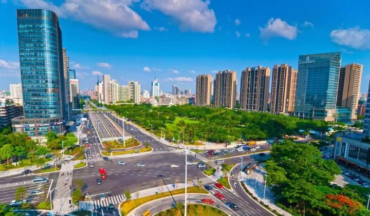 中国最有“潜力”的二线城市，GDP破万亿，有望成为下个新一线