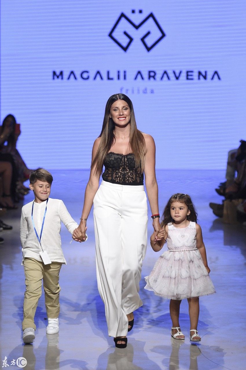 2019年迈阿密时装周游泳MAGALII ARAVENA集合