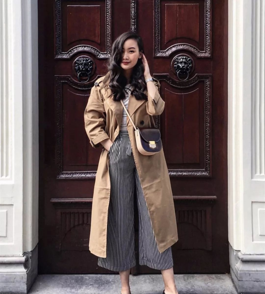 『鞋阔腿』阔腿裤搭配平底鞋,让小个妹子也能拥有时尚!