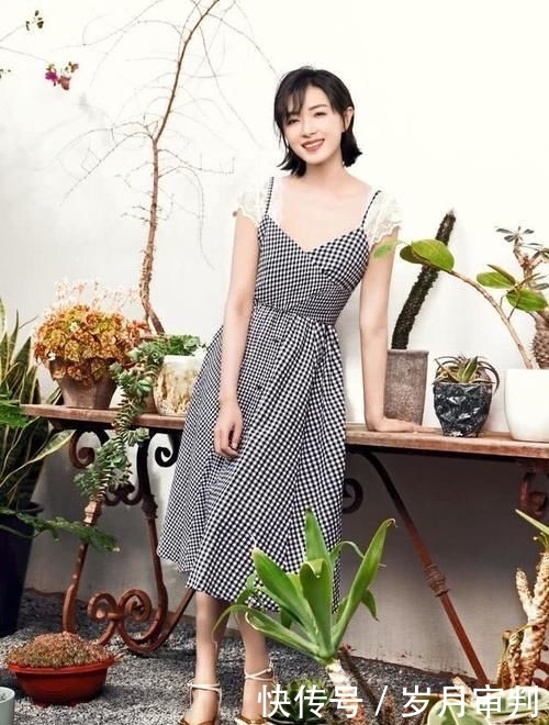  『太好了』不敢相信万茜已经是2岁孩子的妈妈了,身穿紧身裙,身材也太好了