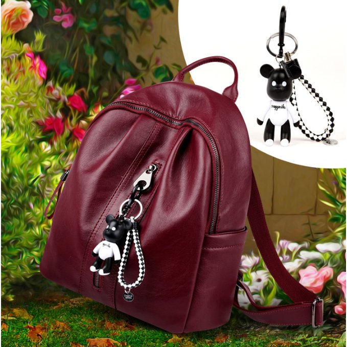 为什么很多女人，出门逛街会拎一款这样的女包?款款精致又简约~