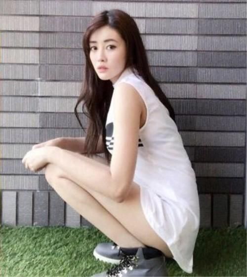 赖琳恩零瑕疵逆天美腿，就靠比别人多做这些小技巧