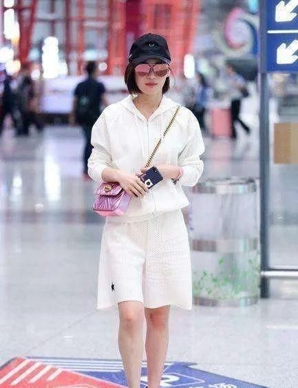 『西装外套』大廓型时尚的穿搭小心思
