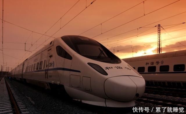  [里程]中国高铁总里程破3万，美国高铁成烂尾，网友：不如交给行