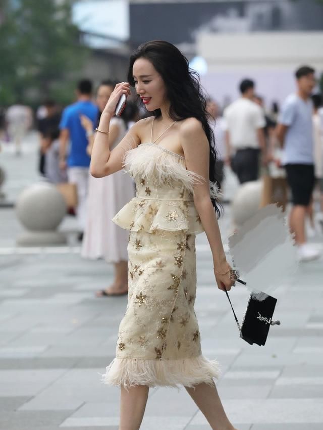  [时尚]挑裙子不要只看个人喜好,这个问题才是关键,美不美就看它了