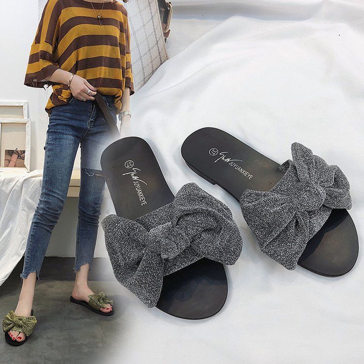 只有女生才会懂的凉鞋，穿着很舒服