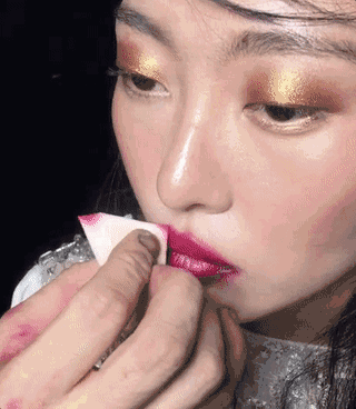 脸盲| 神颜崔雪莉居然也被撞脸!像成这样怕不是开小号了……