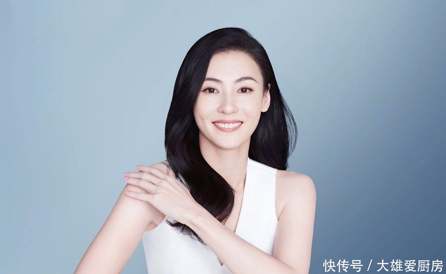 线条:同穿白色无袖礼服,输了年龄却赢了气质?,39岁张柏芝和37岁王鸥