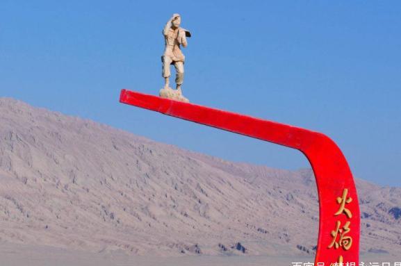 中国最“没面子”的雕像，关键位置被摸的锃亮，管不住自己手？