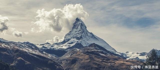 美国“第一山峰”与中国“第一山峰”对比，没有对比就没有伤害！