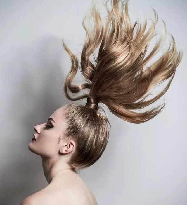 这样漂发也可以无损发质，还你一个五颜六色的夏天！