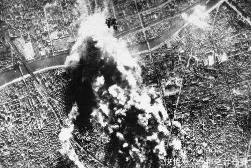 19架轰炸机集体出动，大坝瞬间轰塌，4亿吨洪水吞没3万人