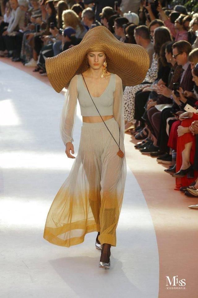 看得见的诱惑才是最危险的致命诱惑