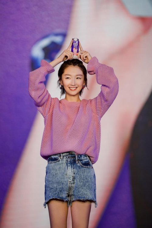 新品来袭!优酸乳果果昔用水果力打开果昔品类新篇章