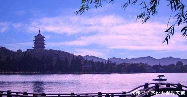 中国长江流域十大城市排行榜，武汉第四、第一名是国际化大都市！