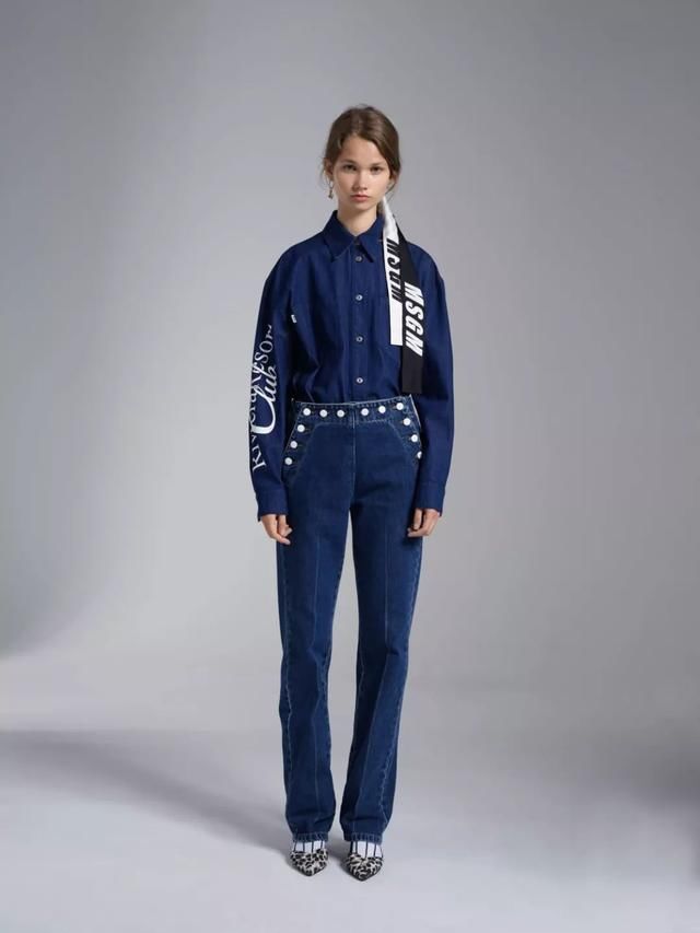 你会不会因为一颗扣子买下一件衣服?