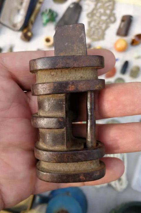  遵化■逛遵化古玩市场，发现宝贝