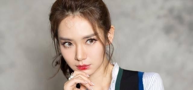『杨幂』杨幂杨颖戚薇将组女团?最幺蛾子综艺即将诞生,网友:又抄袭