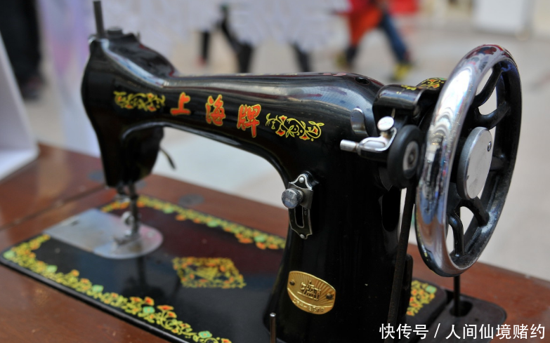  「多少钱」上世纪70年代结婚不要房和车，只要三转一响，相当于