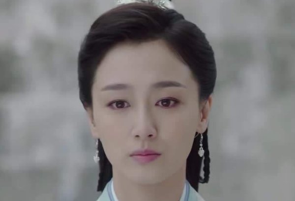  「角色」《锦衣之下》最受欢迎的女角色，不是今夏，林菱，而是跑龙套的她