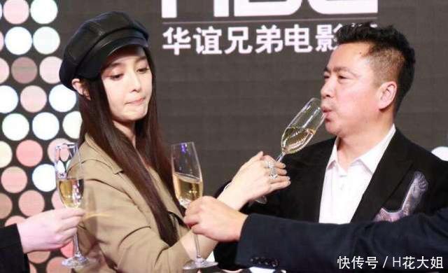 范丞丞凌晨发rap三十万人点赞，网友：范冰冰安全了