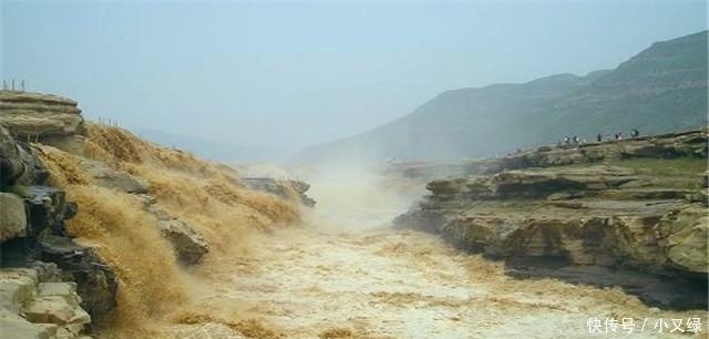 黄河已成“悬河”，为什么不把沉积泥沙挖走，让黄河水位下移？