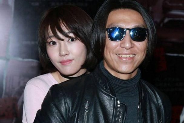 陈羽凡离婚后被曝新恋情，白百何一句话回应，网友被感动了