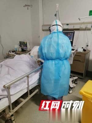  【泸溪县人民】组图丨她摘下口罩后的压痕，让人看哭了