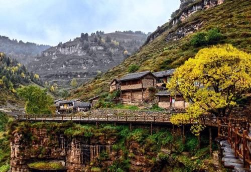 来到山西悬空村，仿佛见到了空中楼阁，一切都那么美妙