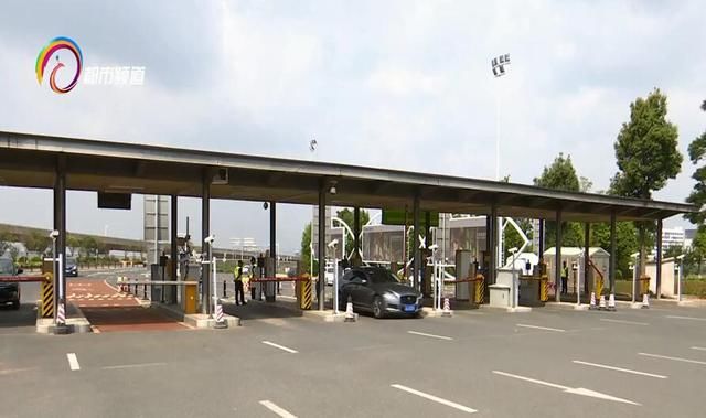 明年1月起，车辆通行收费将作调整