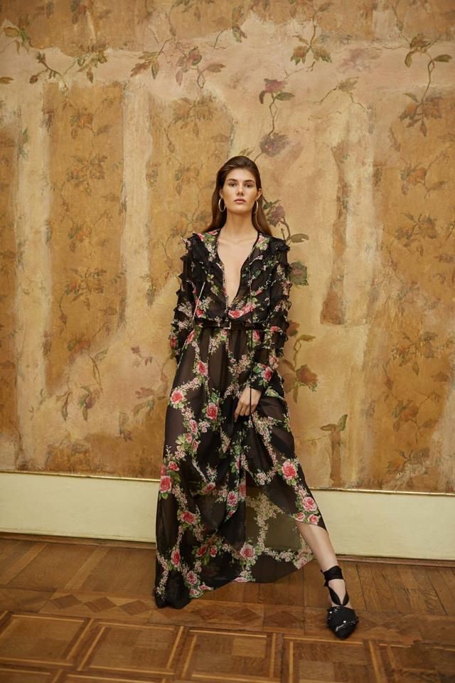 这个秋冬，你需要这3条奶奶裙来解锁浪漫灵魂