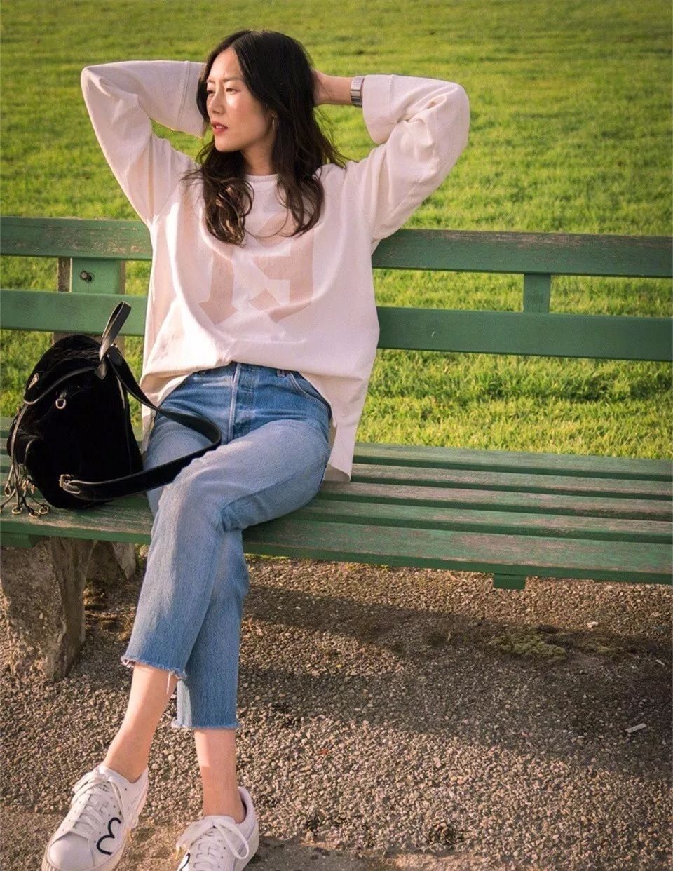 九分裤+运动鞋，才是入秋最潮搭配!!!