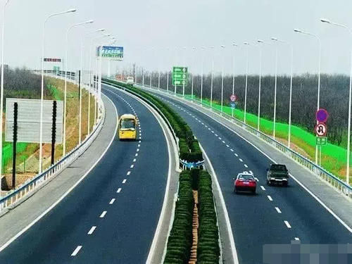  取消@如果高速路费将取消，有专家建议将高速路费加入油价里