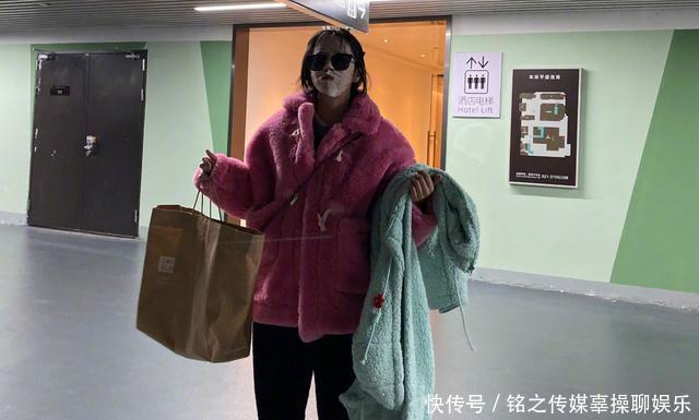  『渴望』“女人过了三十岁，到底多渴望婚姻？”她谈感情，说出剩女的心酸