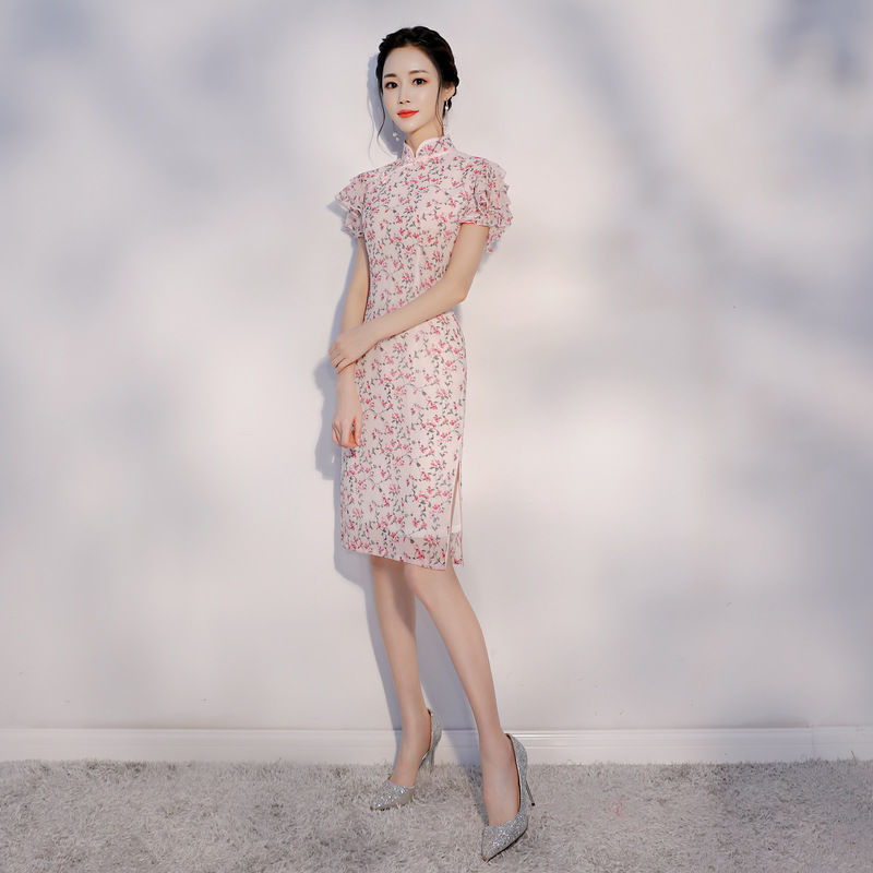 46岁老婆，穿上这“开叉旗袍”，美的沉鱼落雁，简直移不开眼