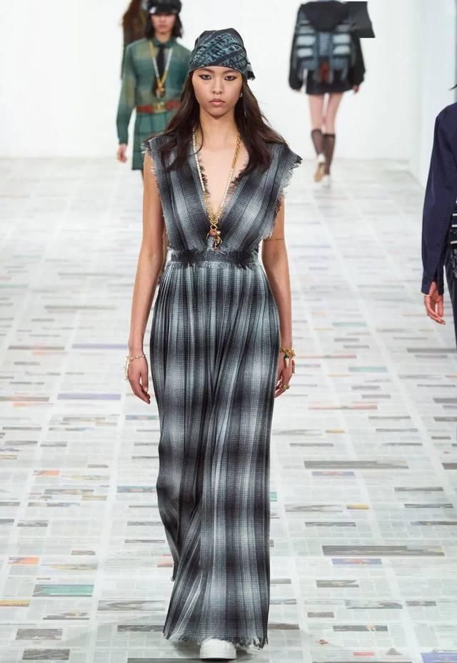 「时装秀」Christian Dior(迪奥)巴黎时装周2020秋冬系列!